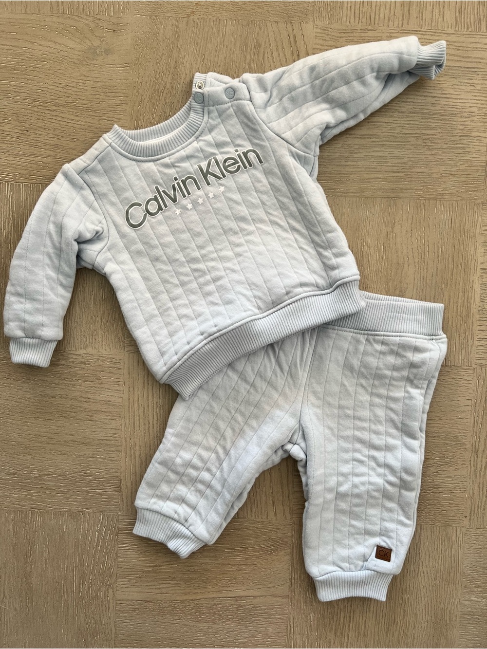 Calvin Klein Light Blue Quilted Two-Piece Sweatshirt and Sweatpants Set